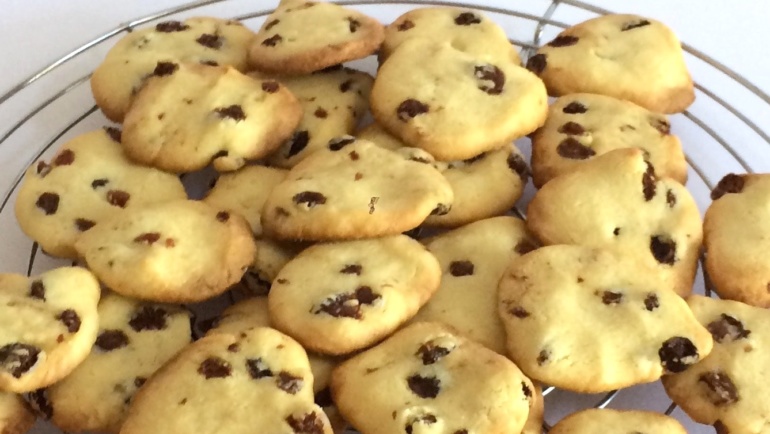 Biscotti all’uvetta dalla forma imperfetta: le mie montagne russe!